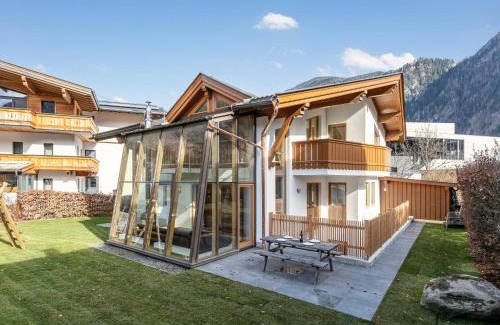Mayrhofen Ski Chalet | Explore Am Ziller: 4-Star Family-Friendly Retreat