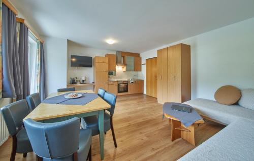 Wiesern Apartment | Experience Am Zwölferkogel Appartements with Ocean Views