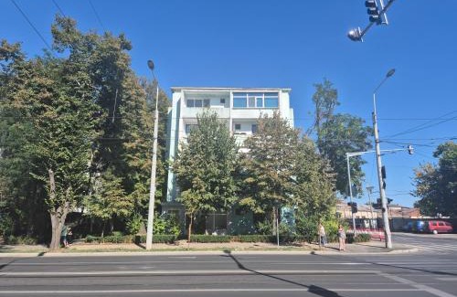 Braila Apartment | Ama Residence