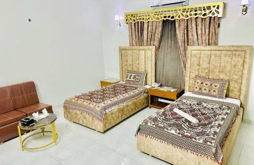 Gulshan-E-Jamal House | Amada Family Guest House