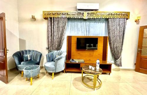 Gulshan-E-Jamal House | Amada Family Guest House