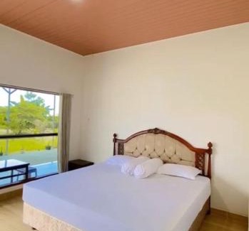 Tentena House | Budget-Friendly Amadeo Guest House with Breakfast Included