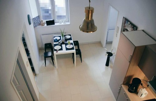 Nikolsdorf Apartment | Convenient AMADEUS Hotel - Steps from Tram to the OPERA