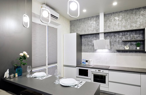 Tsentralny District Apartment | Bright and Comfy AmaFlat in City Center - Guest Rated 10/10