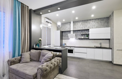 Tsentralny District Apartment | Bright and Comfy AmaFlat in City Center - Guest Rated 10/10