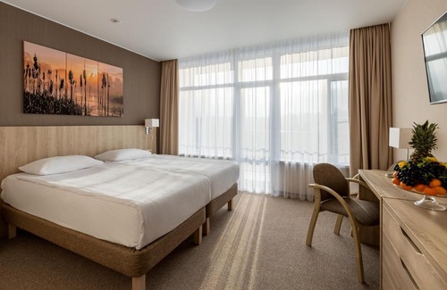 Istra Resort | Tranquil Amaks Resort Novaya Istra with Private Pool & Breakfast