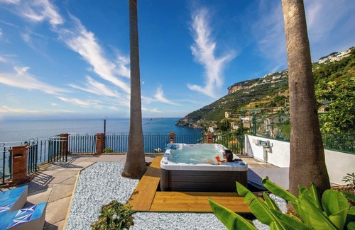 Ravello Villa | Experience the Amalfi Coast Villa: Ocean Views & Rooftop Bliss