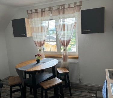 Donawitz Apartment | Top-Rated Amalia Hotel: Family-Friendly and Welcoming