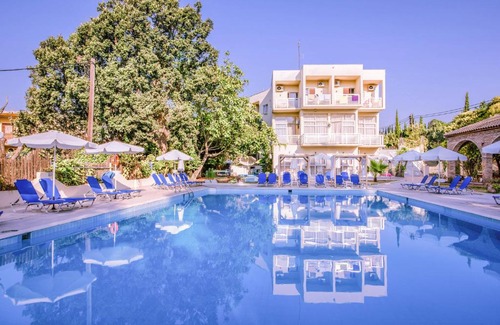 Dassia Hotel | Relax at Amalia Corfu Hotel - Adults Only with Ocean Views