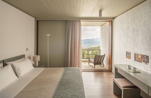Delfoi Hotel | Discover Amalia Hotel Delphi: Eco-Friendly Retreat with Pool