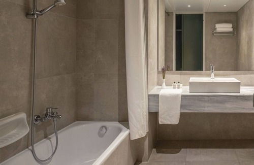 Delfoi Hotel | Discover Amalia Hotel Delphi: Eco-Friendly Retreat with Pool