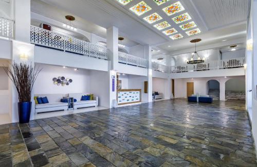 Skopelos Hotel | Discover Amalia Hotel: 4-Star Oceanfront Escape