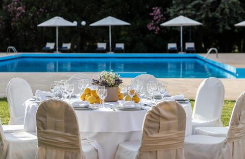 Kalambaka Hotel | Relax at Amalia Hotel Kalambaka with Oceanfront Views