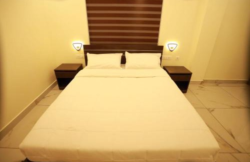 Thodupuzha Hotel | Family-Friendly Getaway at Aman Residency with Great Value
