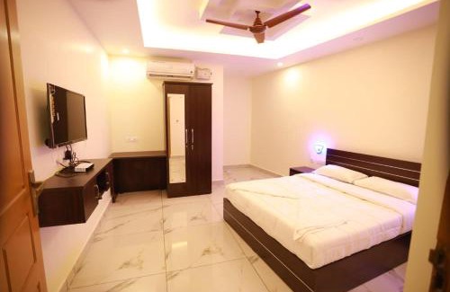 Thodupuzha Hotel | Family-Friendly Getaway at Aman Residency with Great Value