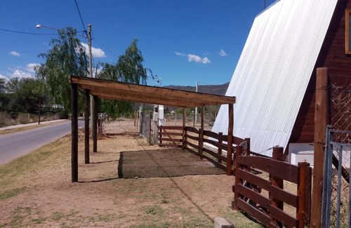 San Agustin de Valle Fertil House | Kid-Friendly Amancay Cabaña in Valle Fértil - 8.5/10 Rated