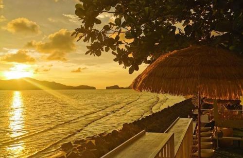 Pak Nam Resort | Beachfront Relaxation at Amanda: Spa, Dining & Family Fun