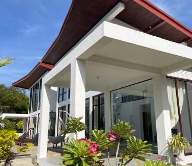 Pasikuda Hotel | Relax at Amanda Beach Resort with Oceanfront Amenities