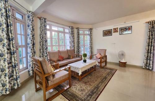 Shyamkhet Villa | Relax at Amanda Green Heritage with Oceanfront Views