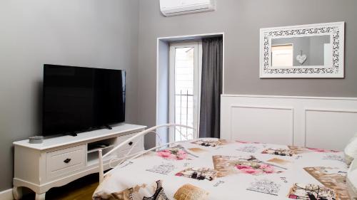 Bucharest City-Centre Apartment | Family-Friendly Stay at Amando Bucharest - Rated 9.6/10
