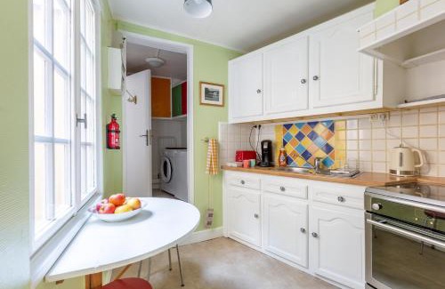Rouen City Centre Apartment | Family-Friendly Amandus with Outstanding 8.8/10 Rating