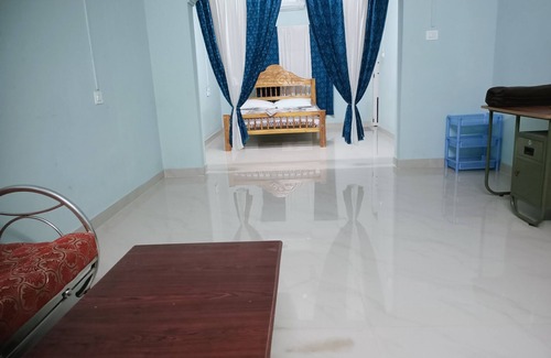 Varkala Bed & Breakfast | Amansara Resort: Prime Location with Outdoor Pool & WiFi