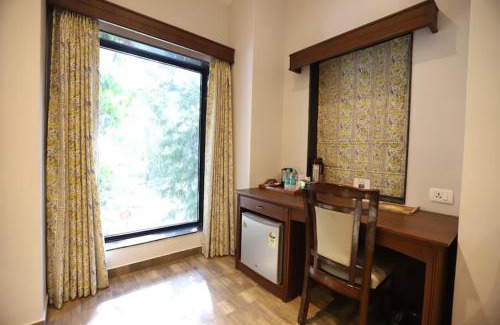 Udaipur Resort | Relaxing Stay at Amantra Shilpi Resort & Spa Udaipur