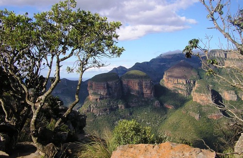 Thorny Bush Game Reserve Cottage | Serene Amanzimloti Riverside Bush Camp with Pool & Restaurant