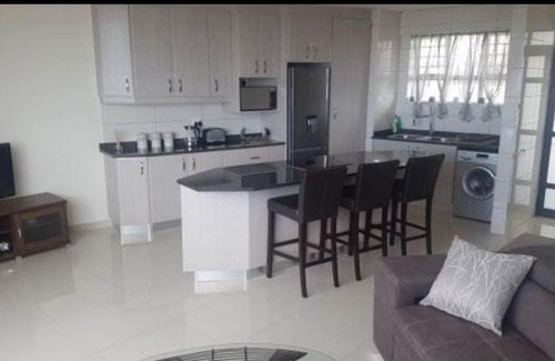 Kingsborough Apartment | Beachfront Retreat in Amanzimtoti - Pet Friendly & Pool