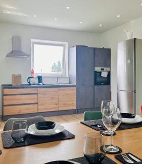 Schwanau Apartment | Amazing AMAO-Obsidian I: 3 Bedrooms & Private Balcony