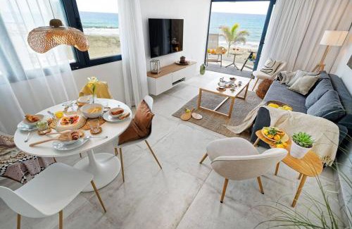 San Agustin Apartment | Beachfront Amapola Coast - Family Friendly & Guest Rated 9.8