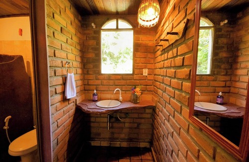 Pati Valley Hotel | Relaxing Retreat at Amara Hospedaria with Spa & Breakfast