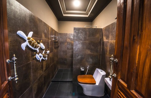 Pak Nam Pran Hotel | Discover Amara Villa Khao Ka Lok with Pool & Ocean Views