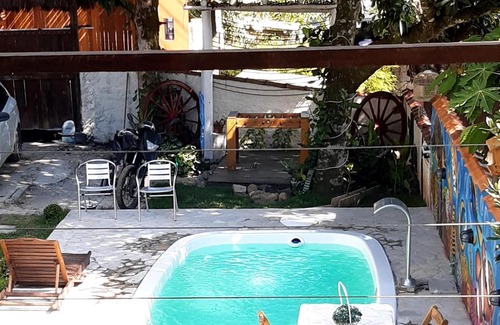 Centro Comercial Cabin | Discover Amaral: Guest Rated 9/10 with Ocean View Pool