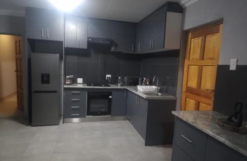 Boksburg House | Amari Cottage