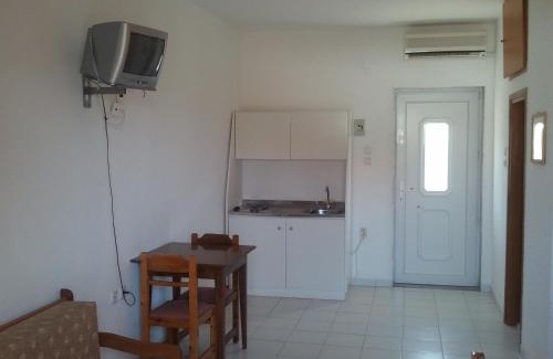 Skala Rachoniou Apartment | Exceptional Amarilia: Top-Rated Stay with Family-Friendly Amenities