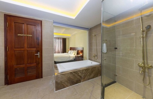 Cua Lap Hotel | Escape to Amarin Resort & Spa Phu Quoc: Family-Friendly Oasis