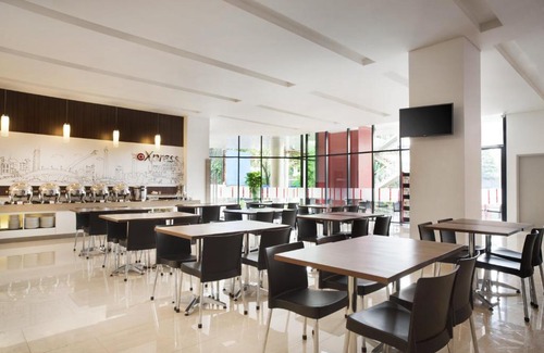 Mampang Prapatan Hotel | Amaris Hotel Mampang - Jakarta
