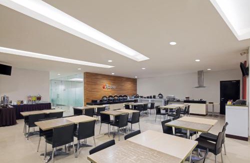 Mampang Prapatan Hotel | Budget-Friendly Stay at Amaris Hotel Pancoran with Breakfast