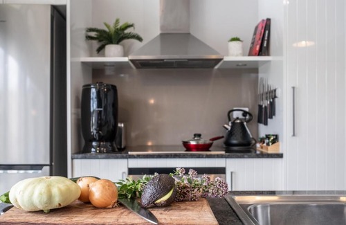 Coles Bay Apartment | Oceanfront Amaroo 2: Family-Friendly Freycinet Getaway