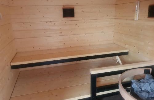 Tremp House | Explore Amaroq Explorers BaseCamp: Spa & Hot Tub Retreat