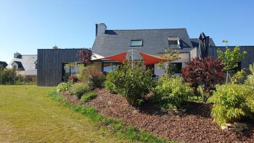 Sarzeau Bed & Breakfast | Indulge in AMARRÉ Chambres d'Hôtes: 10/10 Guest Rated Retreat