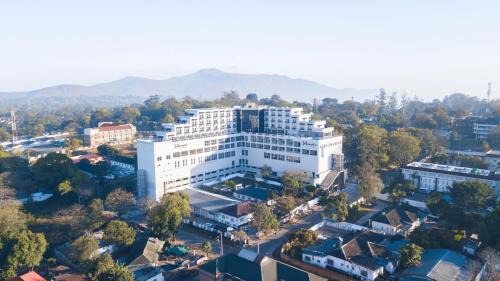 Blantyre Hotel | Elegant Amaryllis Hotel Blantyre - Rated 9/10 with Pool