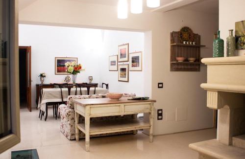 Muro Leccese Apartment | Pet-Friendly Amata Casa - Guest Rated 9.7/10 Stay