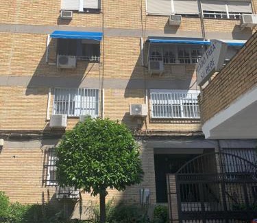 Rochelambert Apartment | Charming Amate: Pet-Friendly Retreat with High Ratings