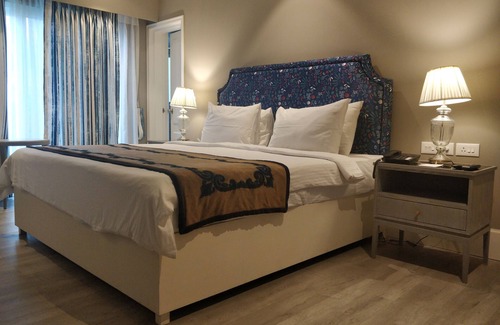 Kangri Resort | Relax at Amatra By the Ganges: A 4-Star Retreat