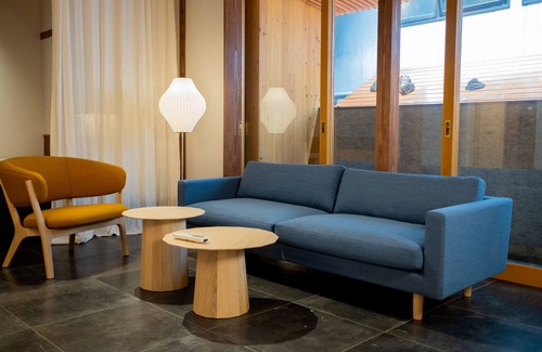 Himi House | AMAZA Hotel: Family-Friendly Stay with Delicious Dining