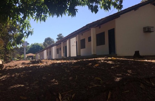 Nova Crixas House | Beautiful Chalets by the Araguaia with Pool & Pet-Friendly