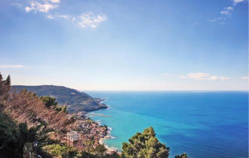 Santa Maria di Castellabate Apartment | Amazing Apartment In Santa Maria Di Castell