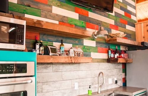 Dripping Springs Resort | Remarkable Casita Resort with Pool Pavilion for Gatherings